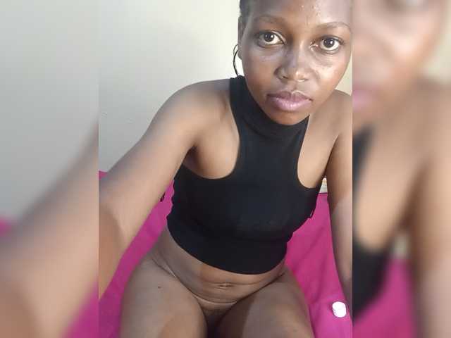 PrettyDoll3 live cam on BongaCams