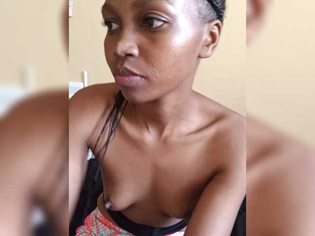 PrettyDoll3 live cam on BongaCams