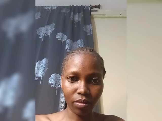 PrettyDoll3 live cam preview