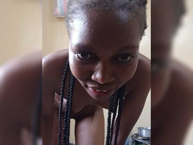 PrettyDoll3 live cam preview
