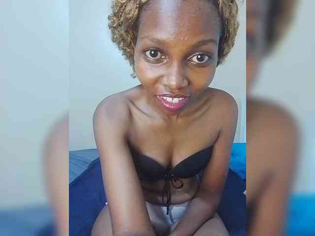 PrettyDoll3 webcam