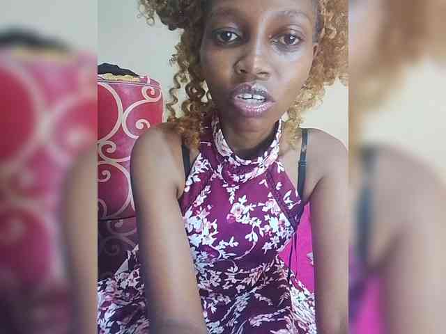 PrettyDoll3 webcam