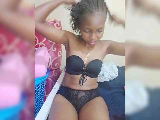 PrettyDoll3 webcam