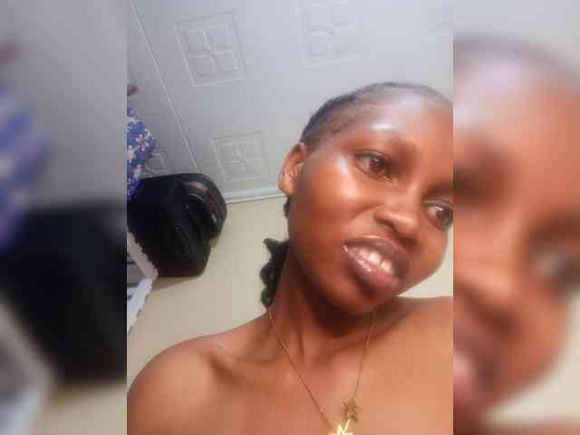 PrettyDoll3 webcam