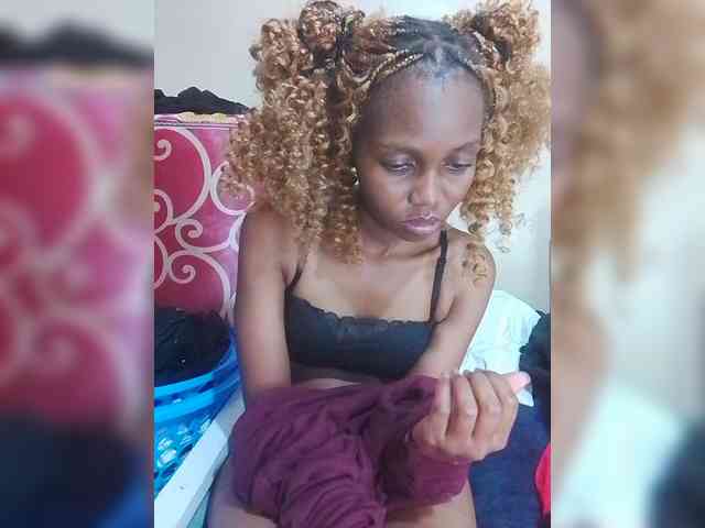 PrettyDoll3 webcam
