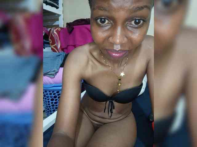 PrettyDoll3 webcam