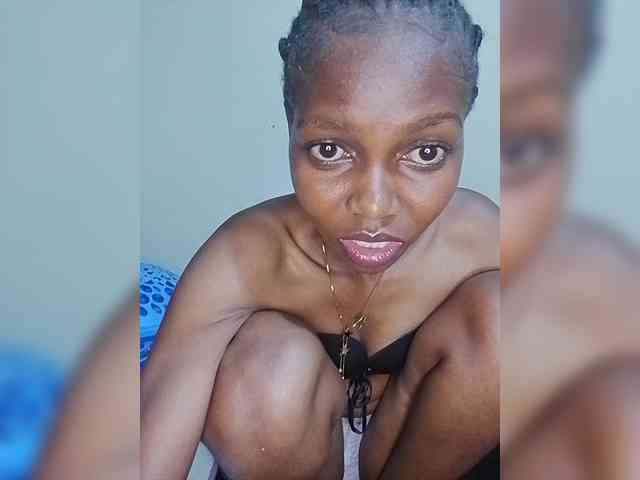 PrettyDoll3 webcam