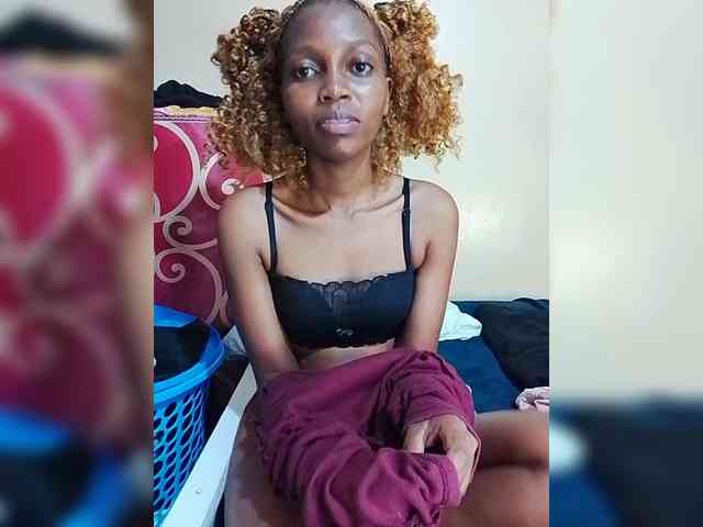 PrettyDoll3 webcam