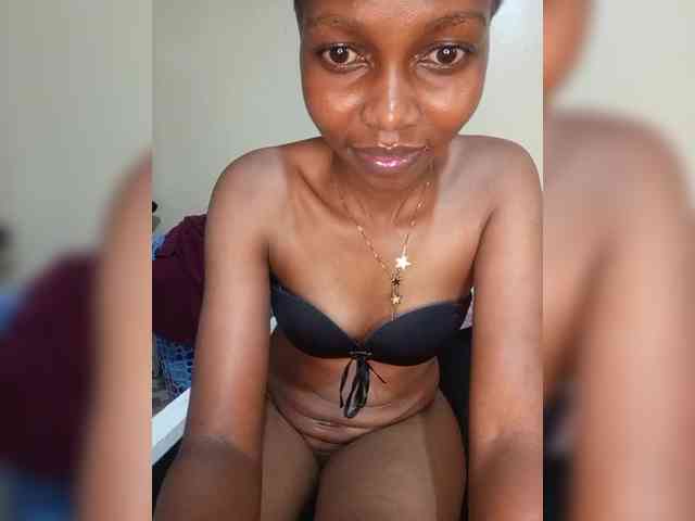 PrettyDoll3 webcam