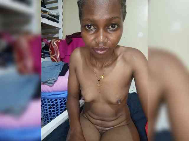 PrettyDoll3 webcam