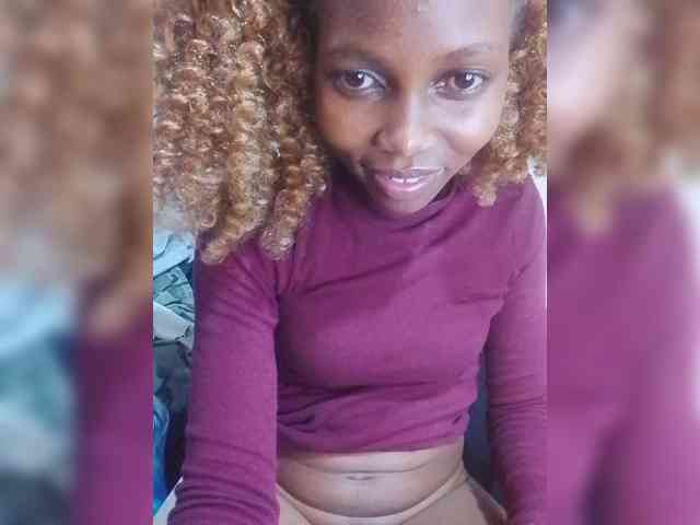 PrettyDoll3 webcam