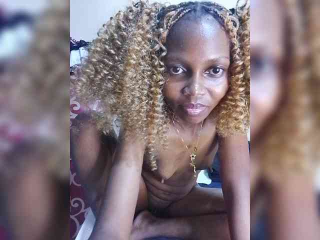 PrettyDoll3 webcam