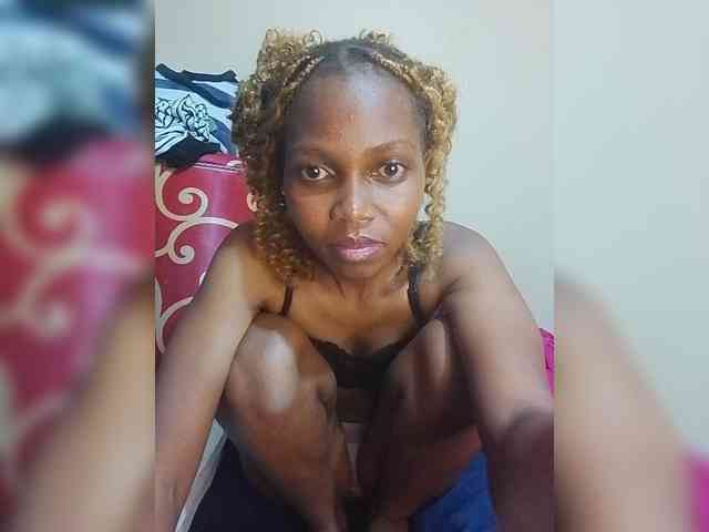 PrettyDoll3 webcam