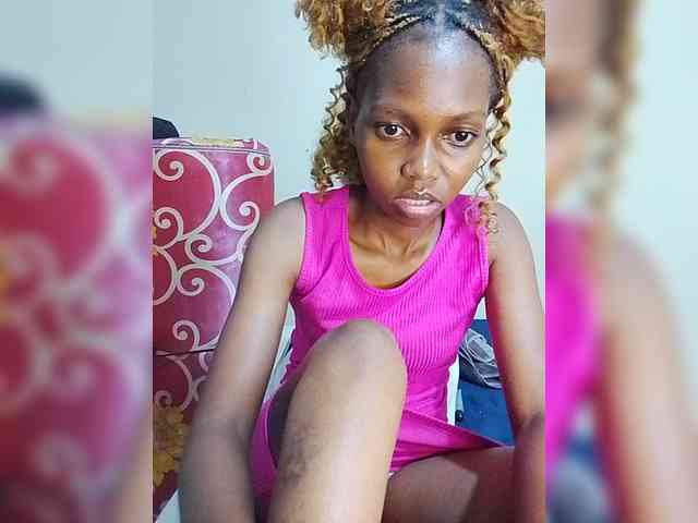PrettyDoll3 webcam