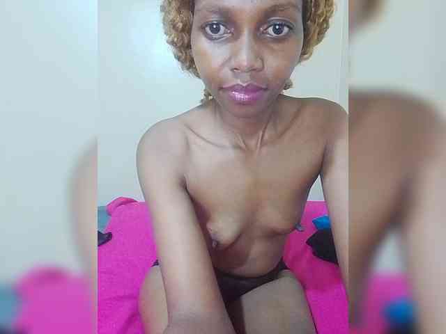 PrettyDoll3 webcam
