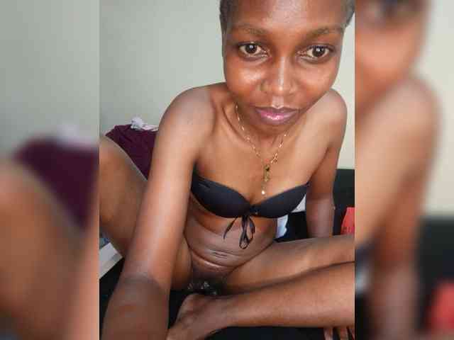 PrettyDoll3 webcam