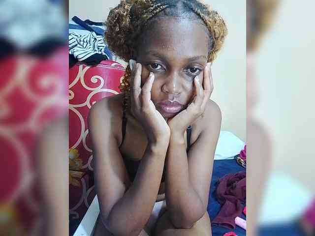 PrettyDoll3 webcam