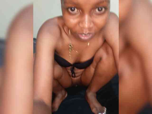 PrettyDoll3 webcam