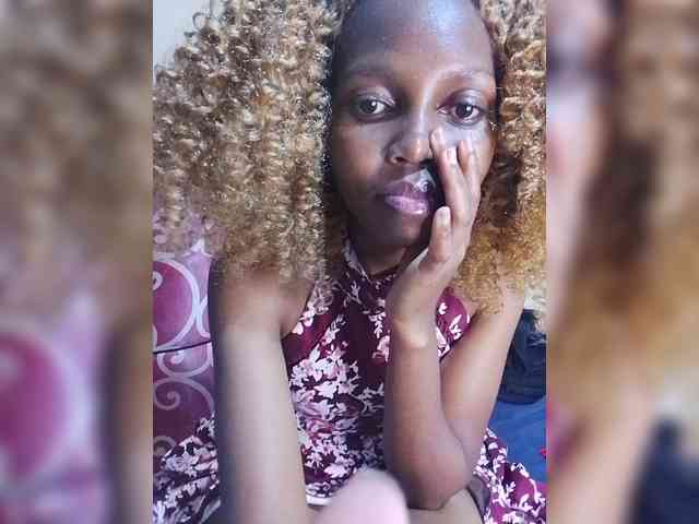 PrettyDoll3 webcam
