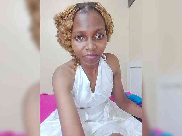 PrettyDoll3 webcam