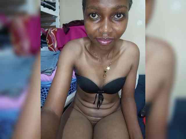 PrettyDoll3 webcam
