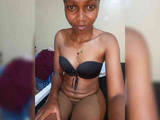 PrettyDoll3 webcam
