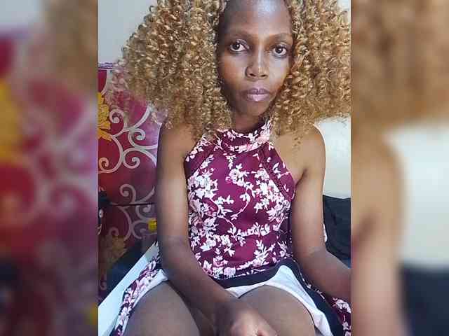 PrettyDoll3 Live Webcam on BongaCams