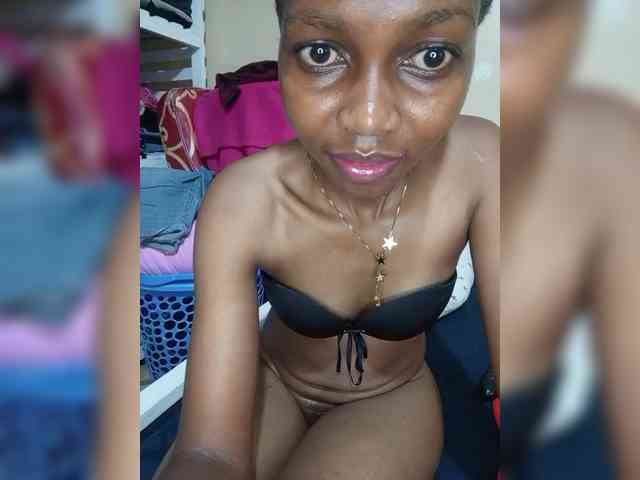 PrettyDoll3 webcam