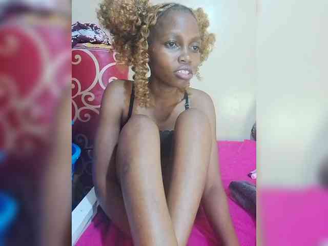 PrettyDoll3 webcam