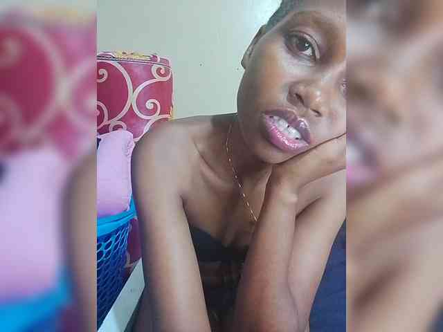 PrettyDoll3 webcam