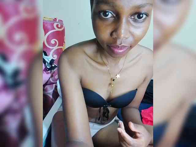 PrettyDoll3 webcam