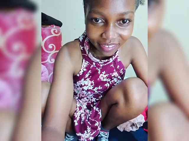 PrettyDoll3 webcam