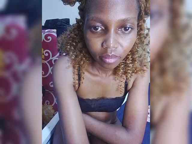PrettyDoll3 webcam