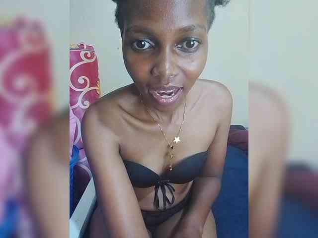 PrettyDoll3 webcam