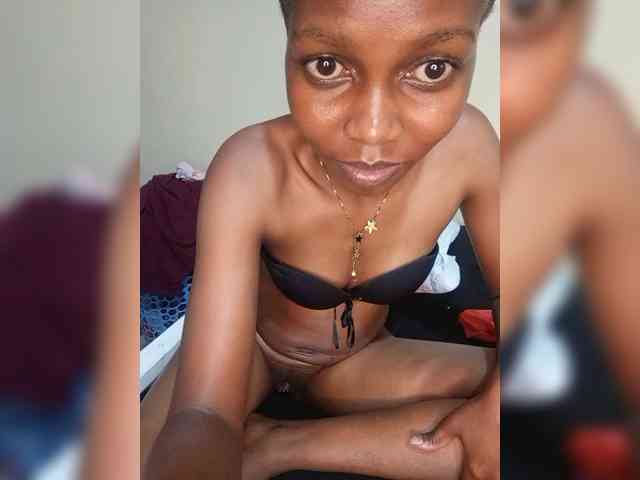 PrettyDoll3 webcam