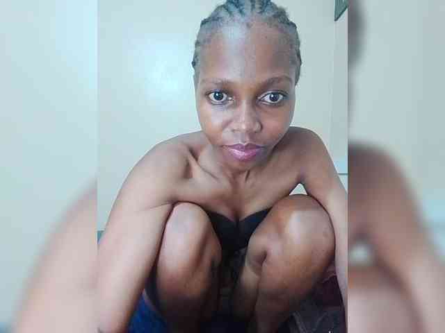 PrettyDoll3 webcam