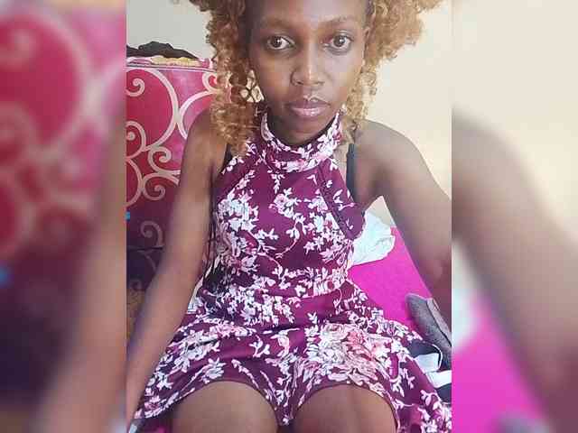 PrettyDoll3 webcam