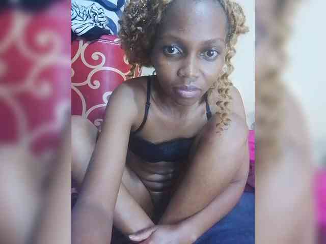 PrettyDoll3 webcam