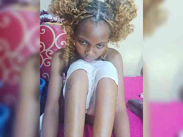 PrettyDoll3 webcam