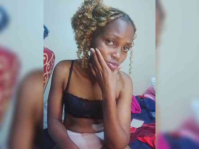 PrettyDoll3 webcam