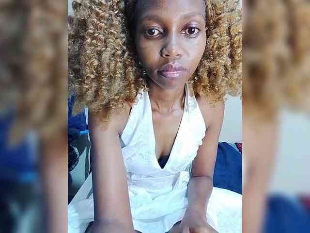 PrettyDoll3 webcam
