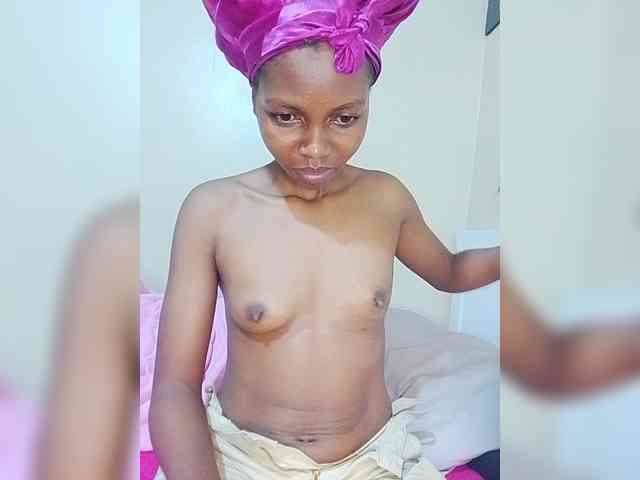 PrettyDoll3 webcam