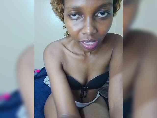 PrettyDoll3 webcam
