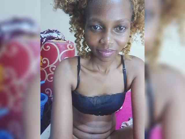 PrettyDoll3 webcam