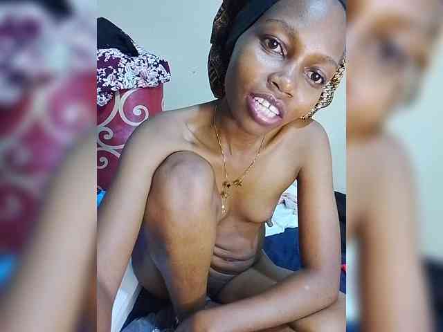PrettyDoll3 webcam