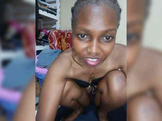 PrettyDoll3 webcam