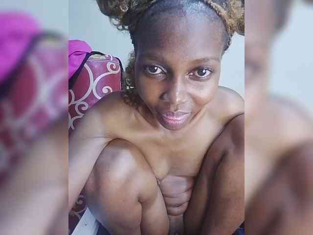 PrettyDoll3 webcam