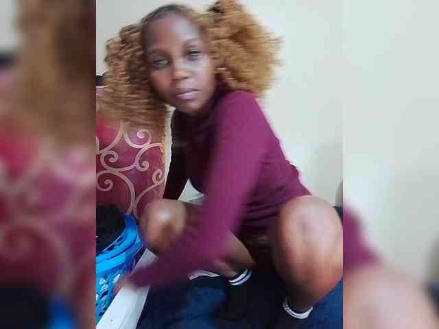PrettyDoll3 webcam