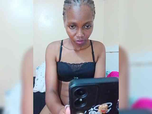 PrettyDoll3 webcam