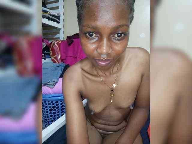 PrettyDoll3 webcam